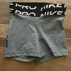 Nike Dri-Fit girls/youth compression shorts NWOT